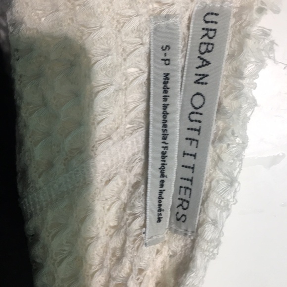 urban outfitters sweater - Picture 2 of 2